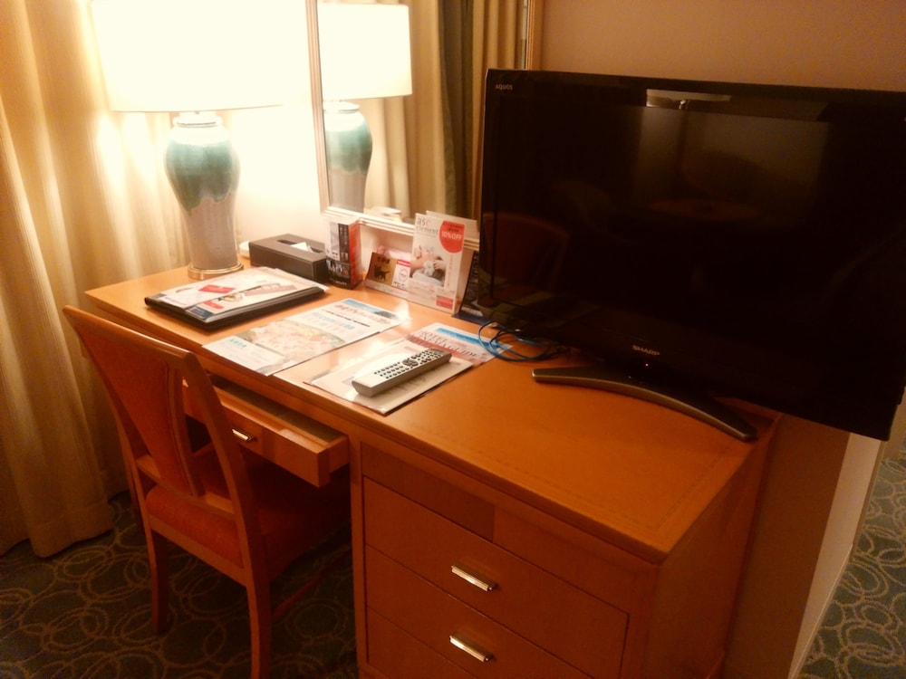 Jr Hotel Clement Tokushima 50/50