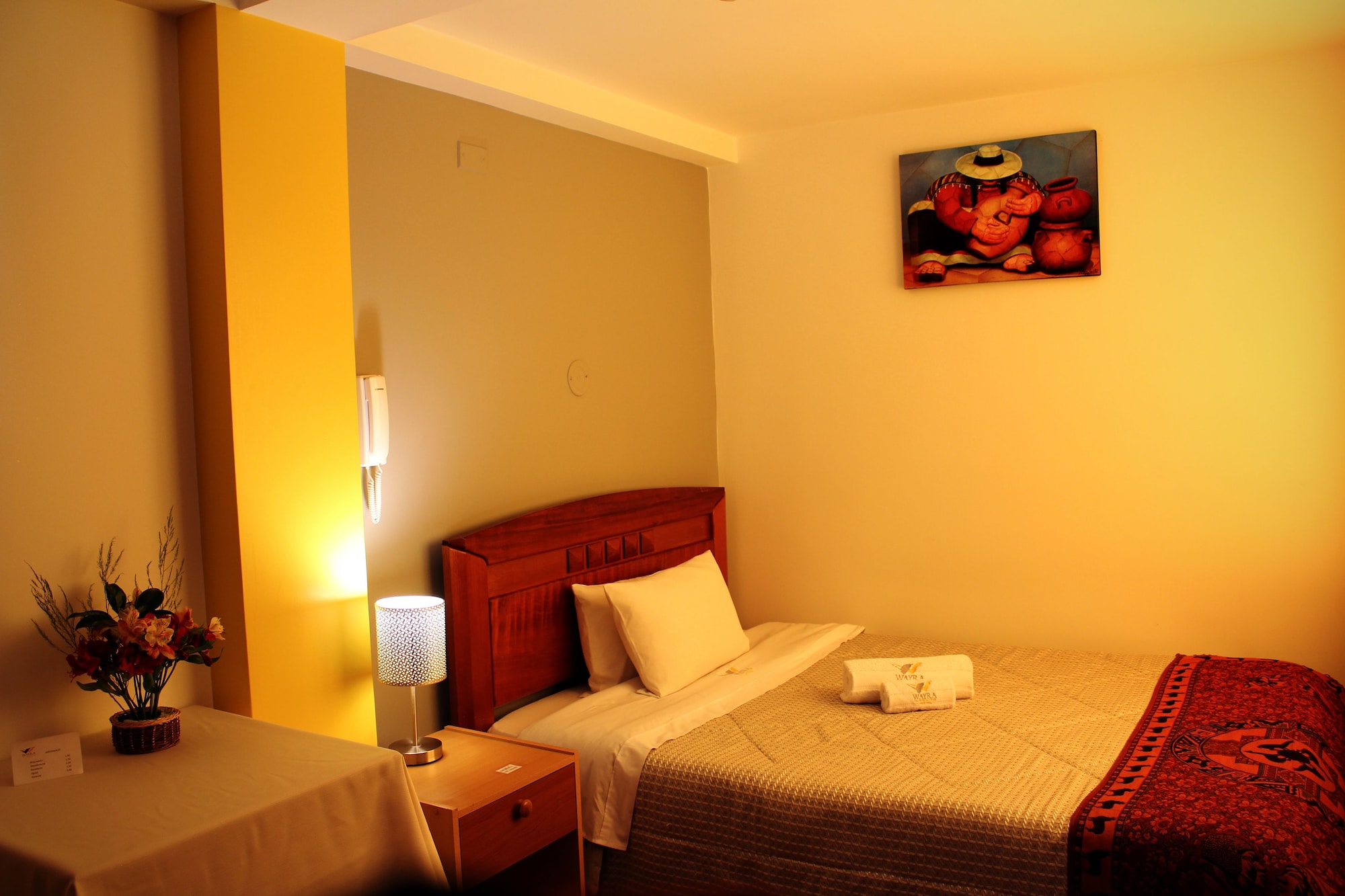 ROOM, SINGLE