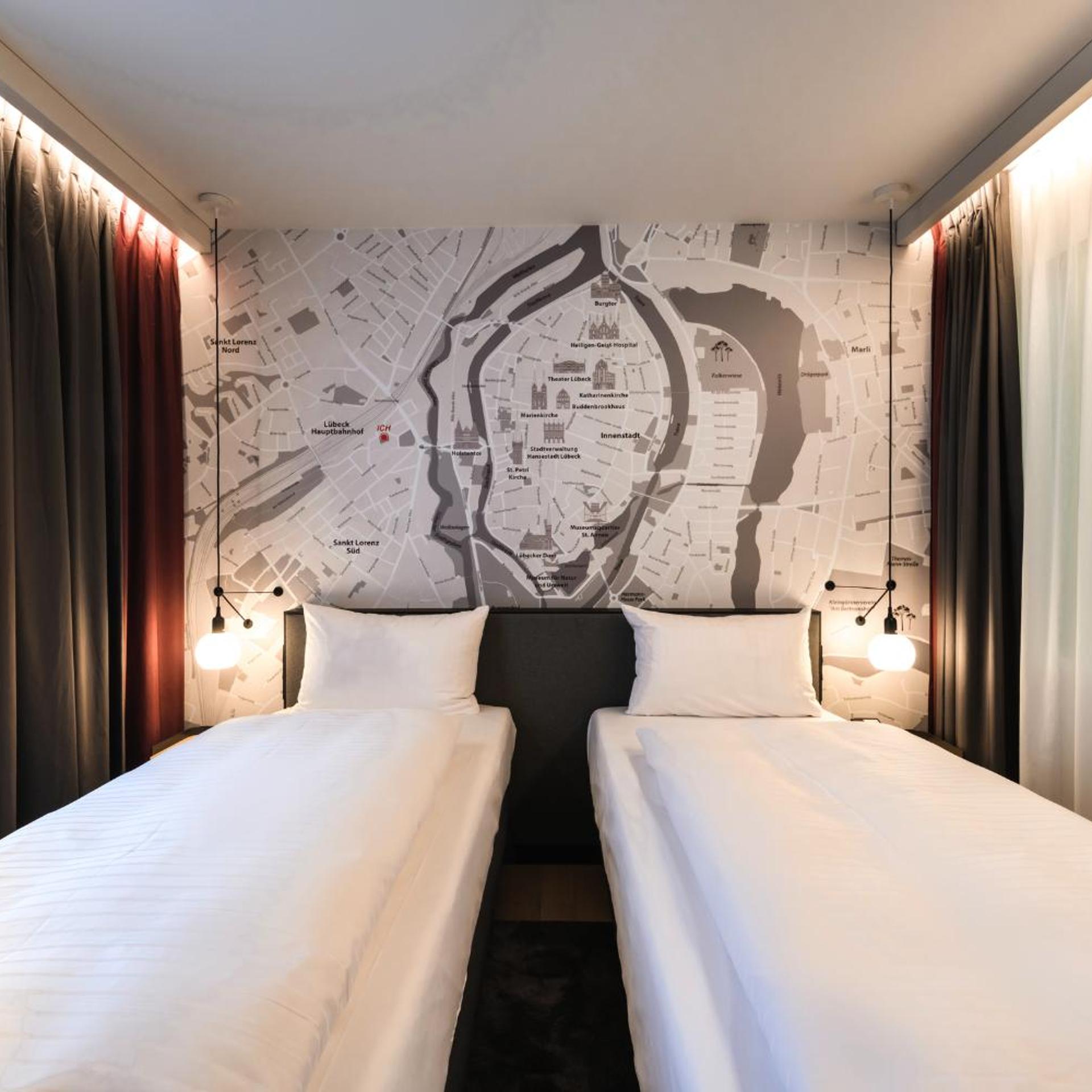 IntercityHotel Lubeck 11/30