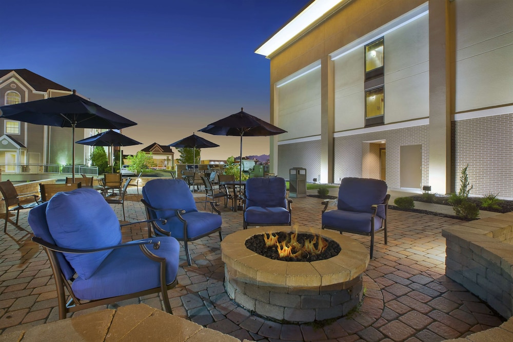 Hampton Inn Marietta 46/58
