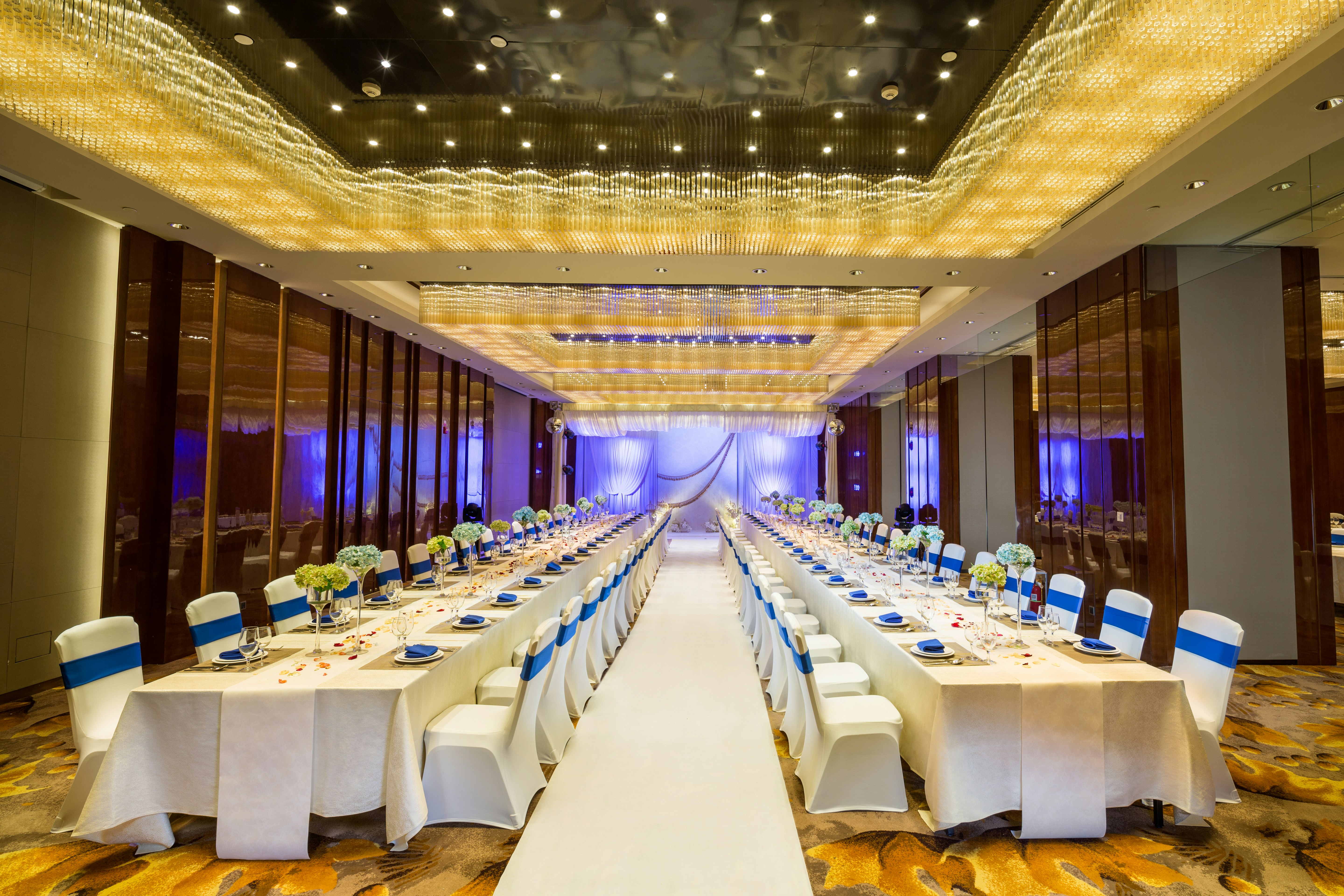 Hilton Urumqi 61/63