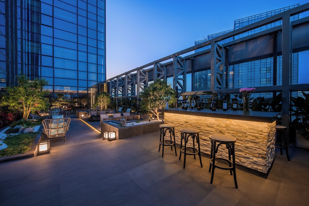 UrCove by Hyatt Shenzhen Bay Nanyou 37/50