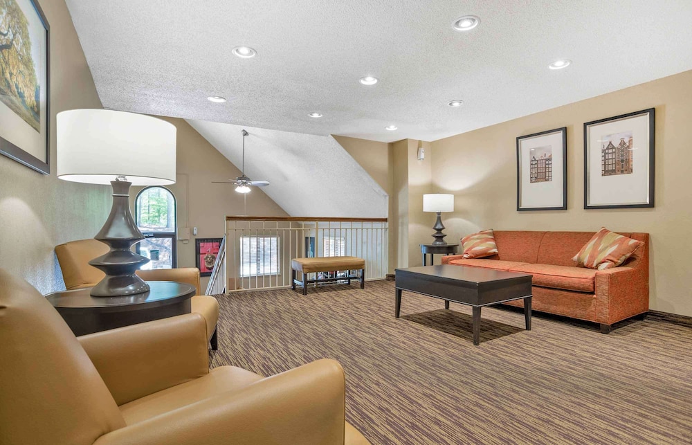 Extended Stay America - Birmingham - Inverness 29/38