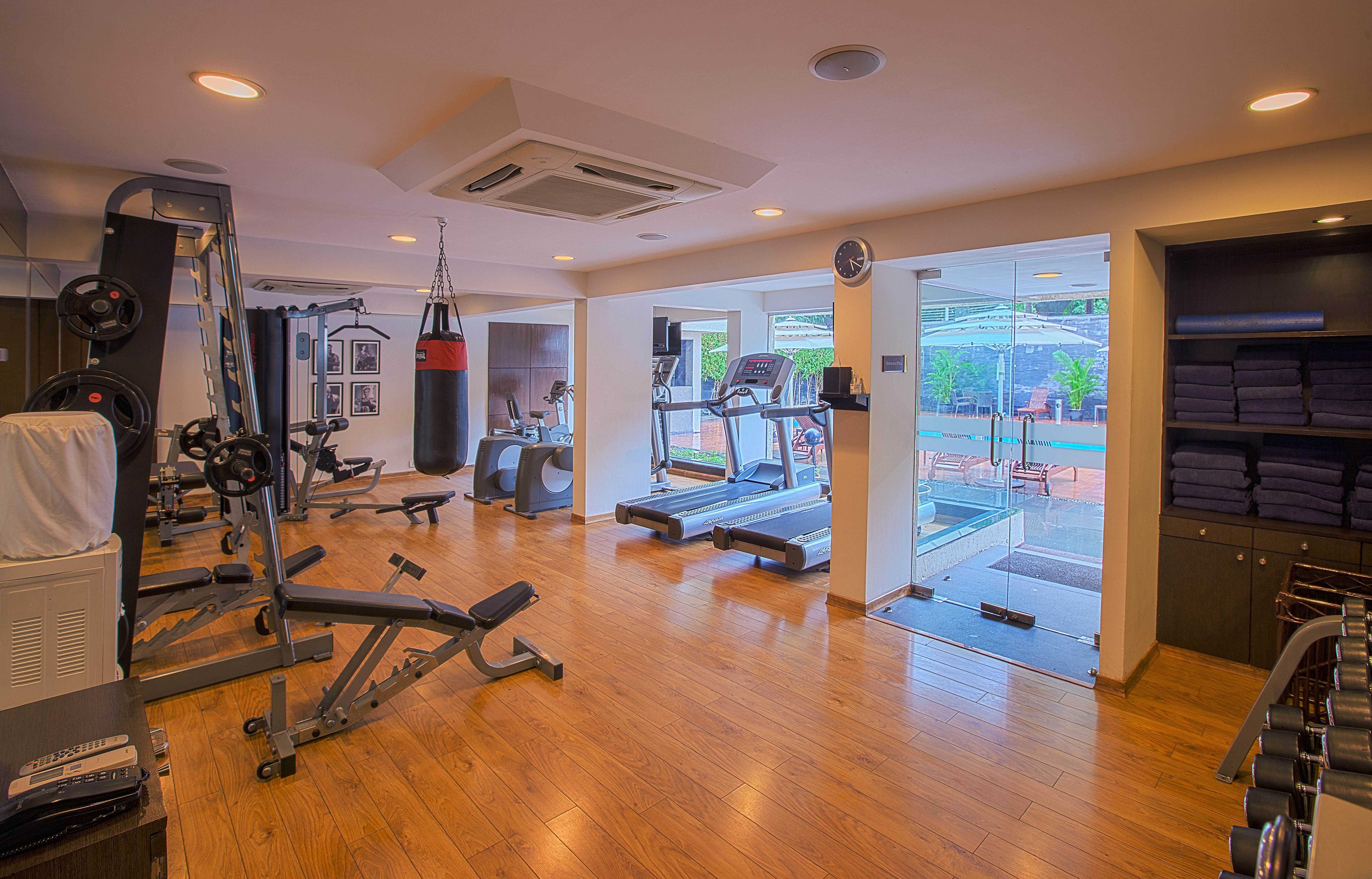 Oakwood Residence Naylor Road Pune 17/37