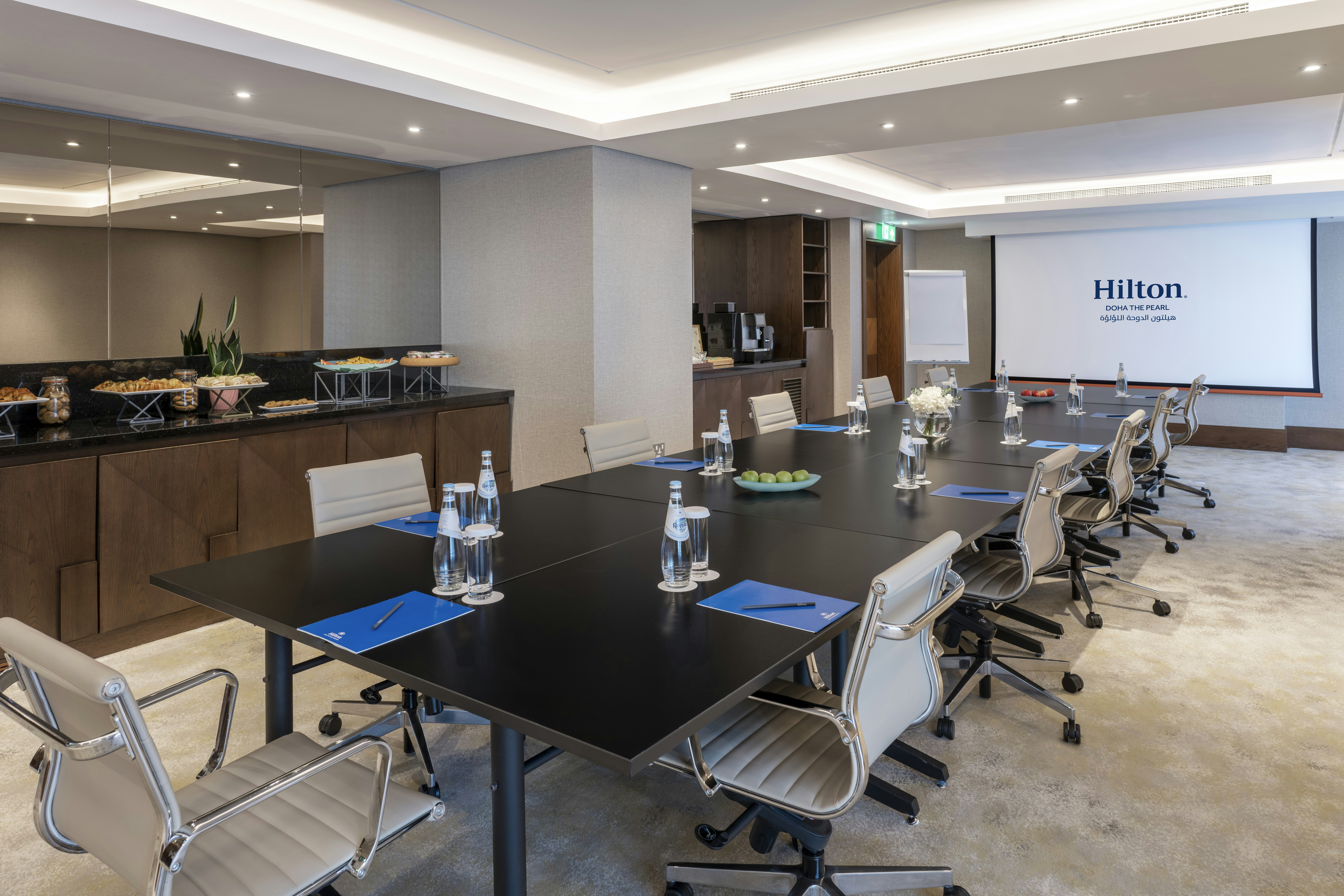 Hilton Doha The Pearl Residences 55/75