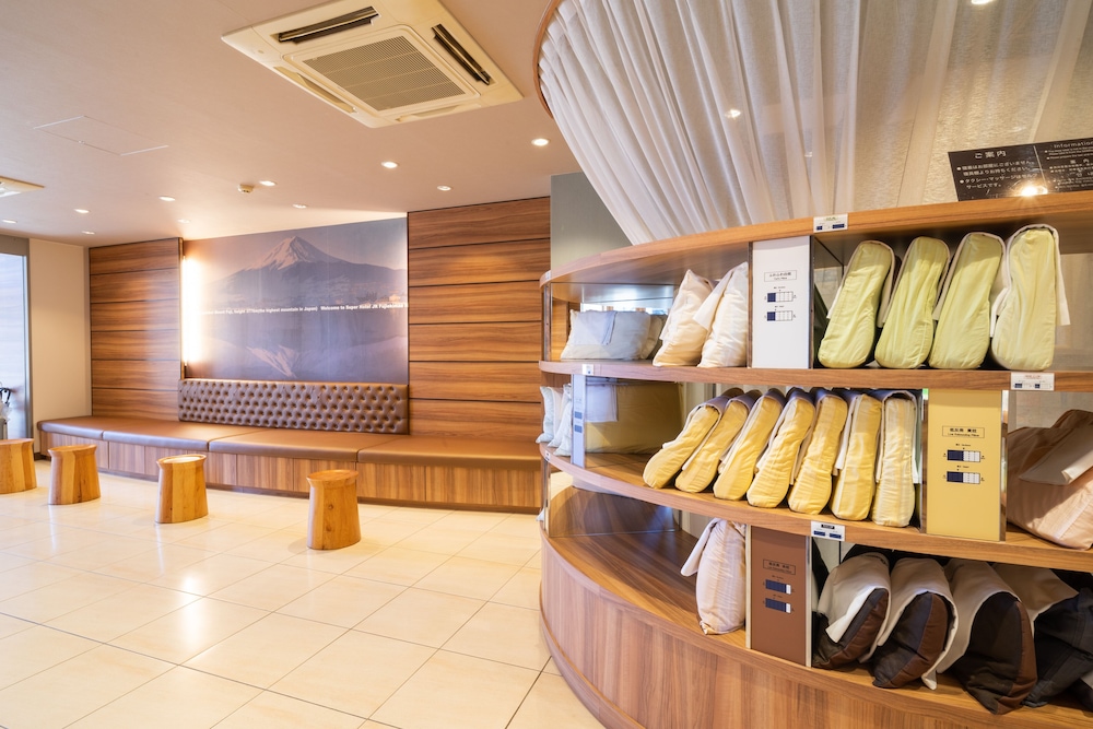 Super Hotel JR Fujiekimae Kinenkan 23/42