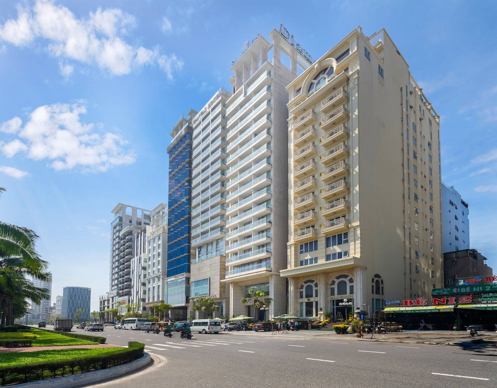 Diamond Sea Hotel 103/115