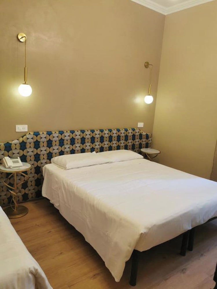 Hotel Fiori 13/59