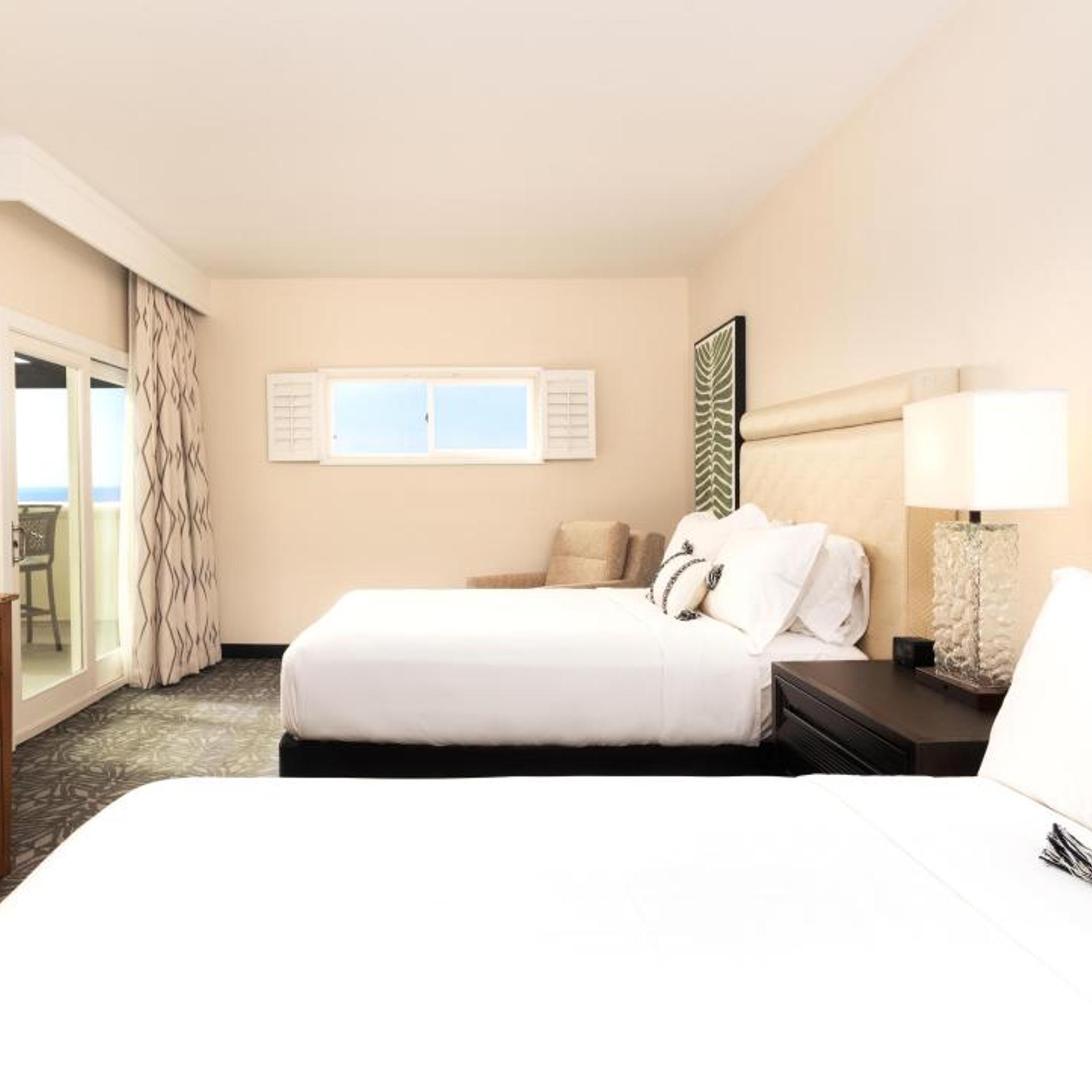 Suite, 2 Queen Beds, Ocean View, Sofa