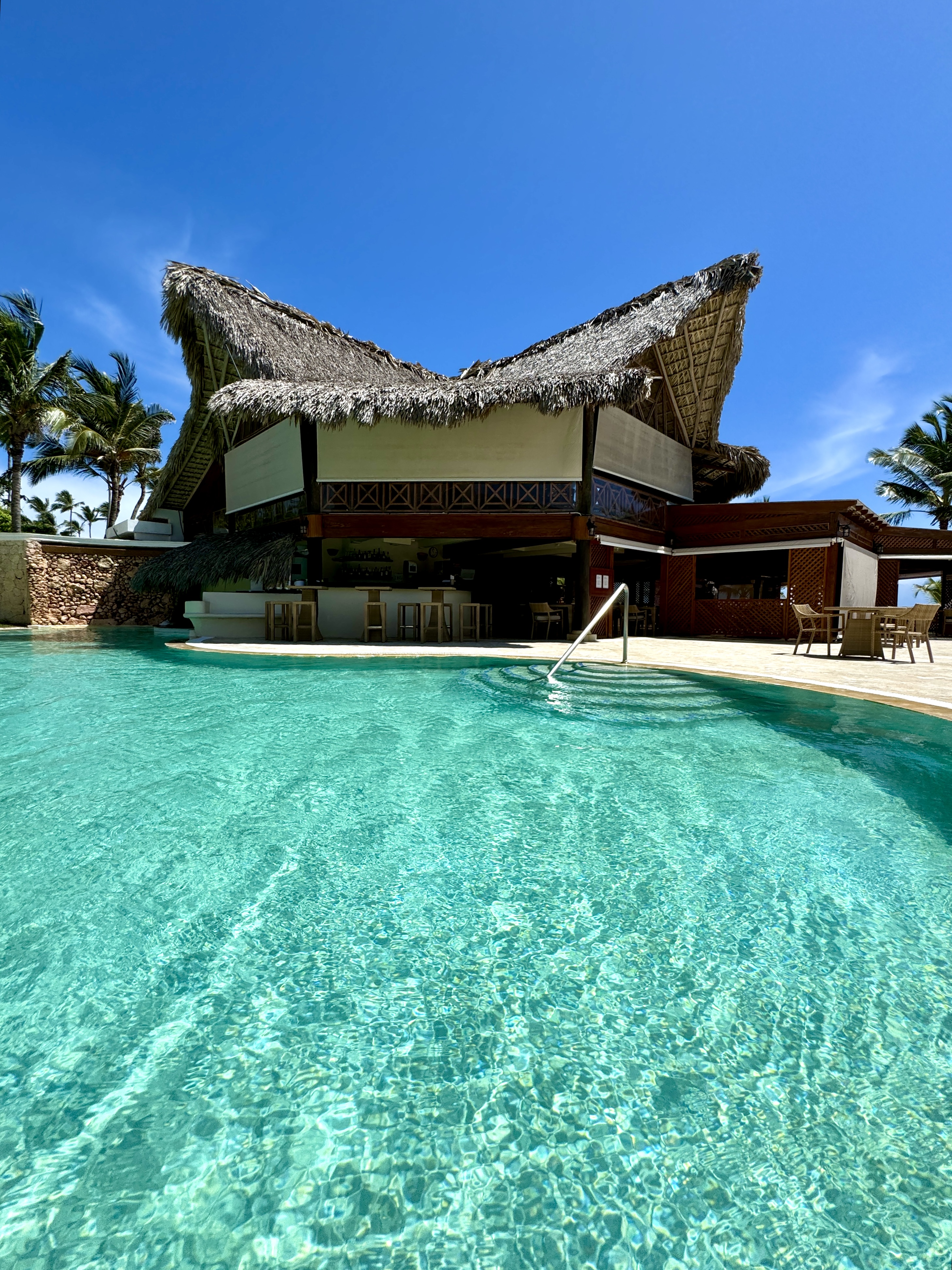 Vik Hotel Cayena Beach 40/41
