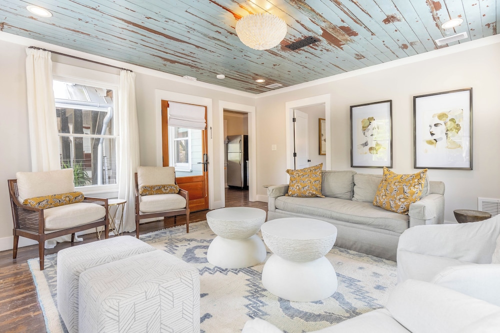 The Roost Ocean Springs 50/64