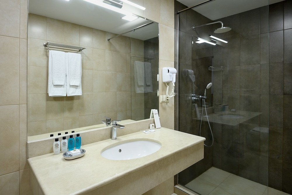 Nacho By One Hotels 47/48