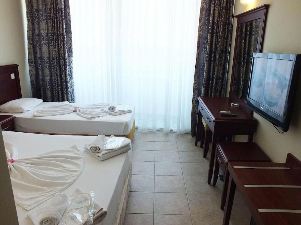 Acropol Beach Hotel 15/44