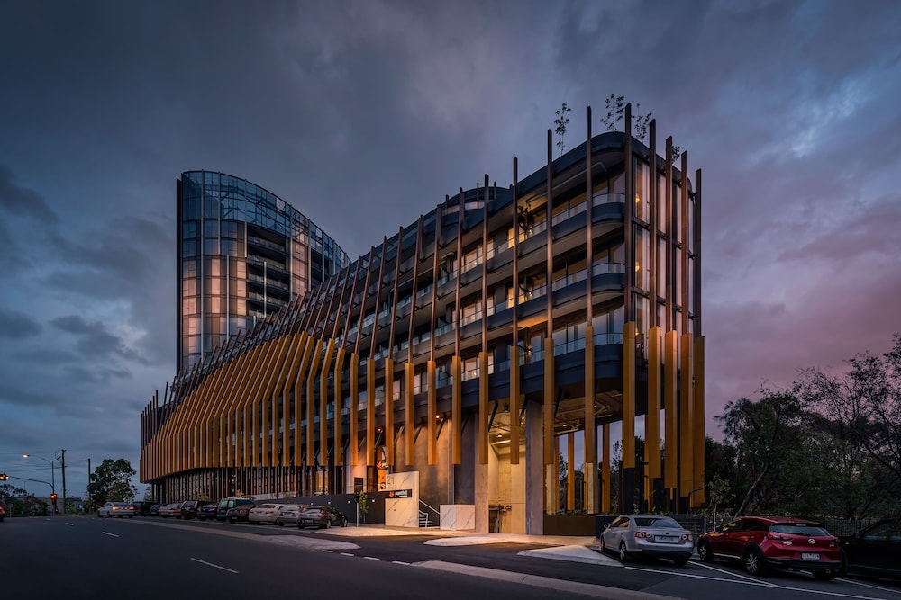Punthill Ivanhoe 2/50