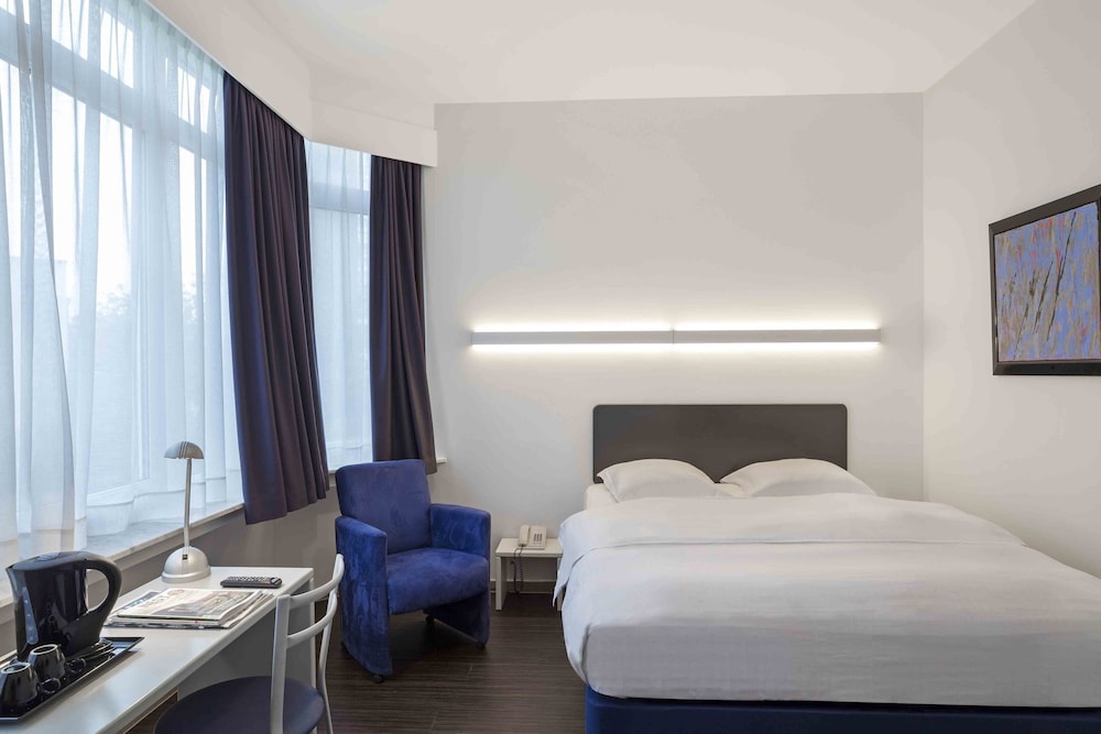 Argus Hotel Brussels 10/26