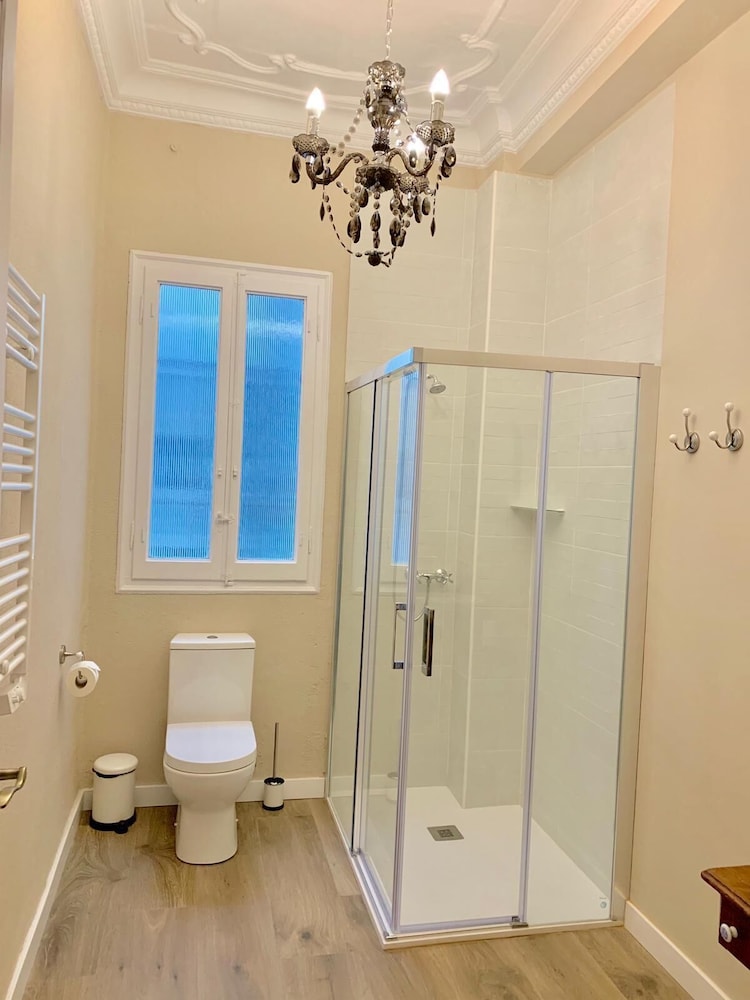 B&B Hi Valencia Canovas 58/60