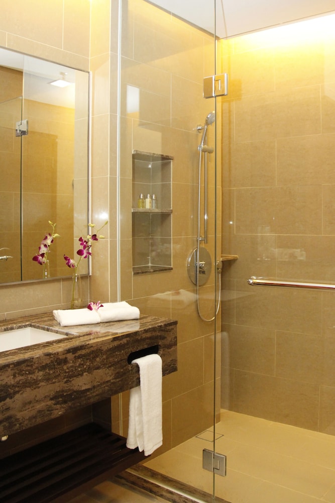Hotel Grandis 26/73