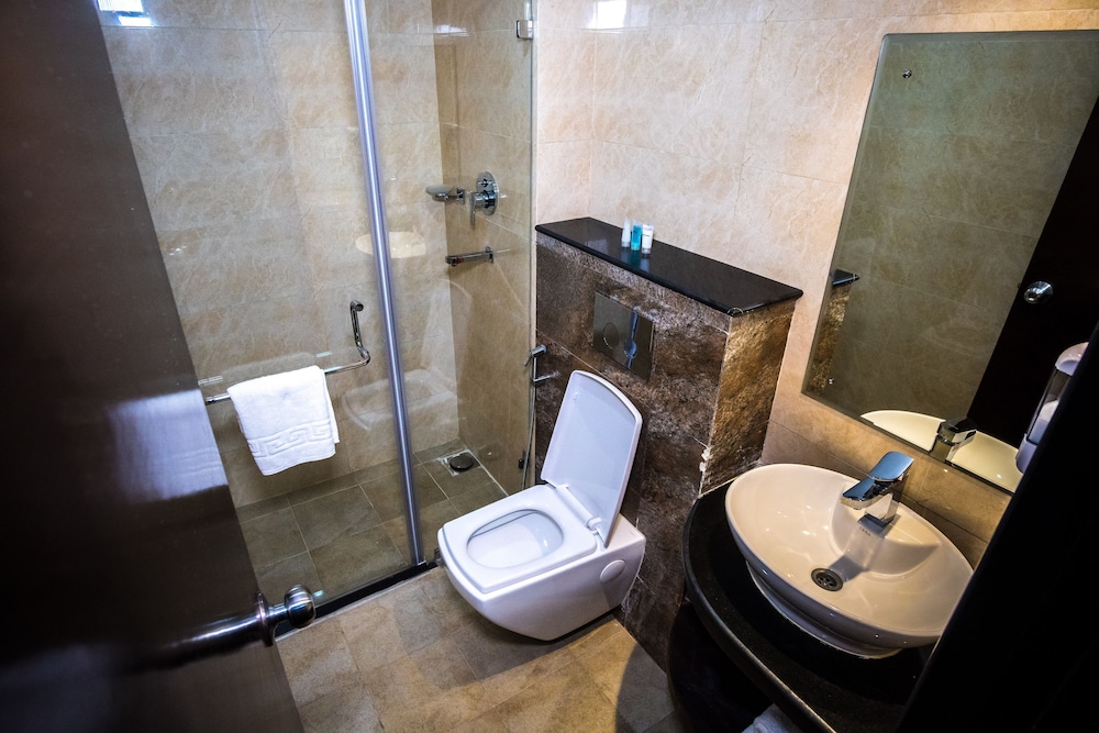 Hotel Tradition and Spa 42/46