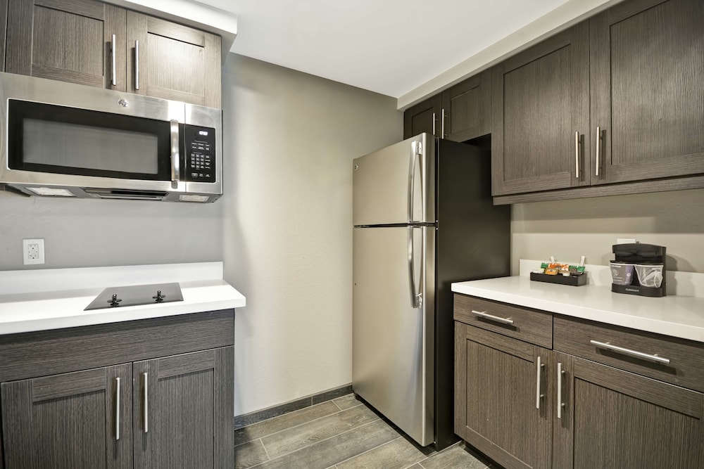 HOMEWOOD SUITES BY HILTON RALEIGH CARY I-40 20/52