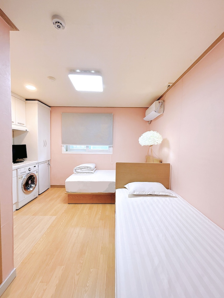 Sarang Guesthouse Dongdaemun 7/16
