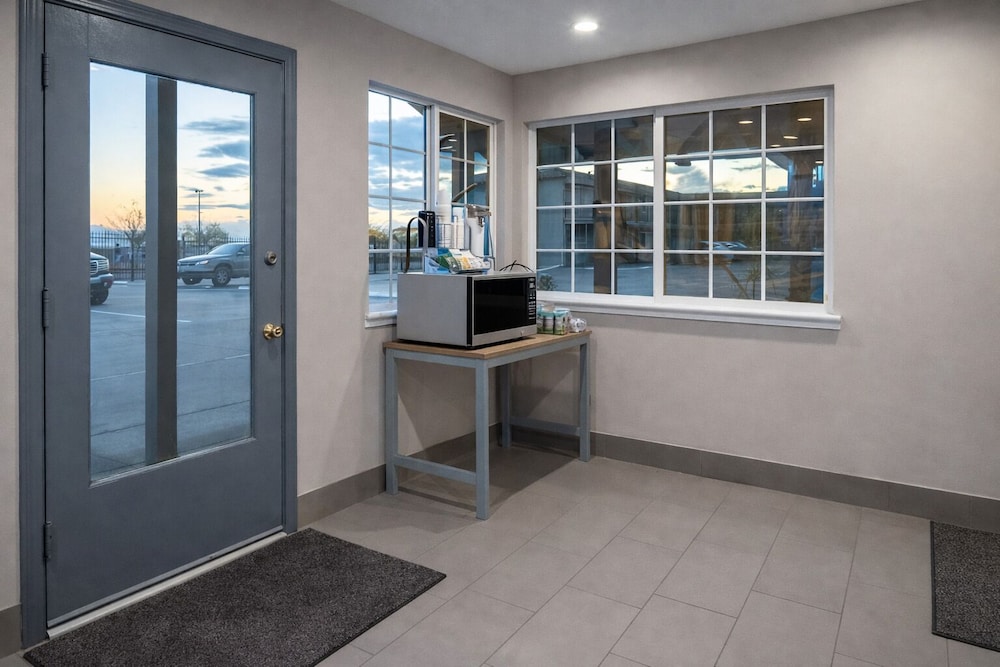 速8酒店by温德姆酒店Bakersfield CA(Super 8 by Wyndham Bakersfield CA) 图片5