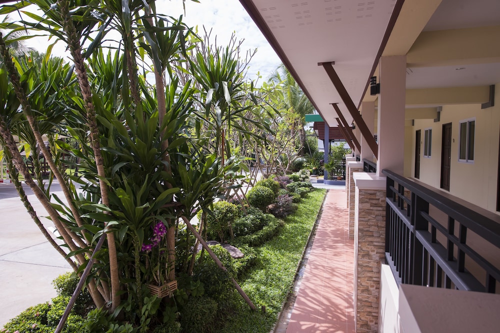 U Duay Gan Garden Home 38/42
