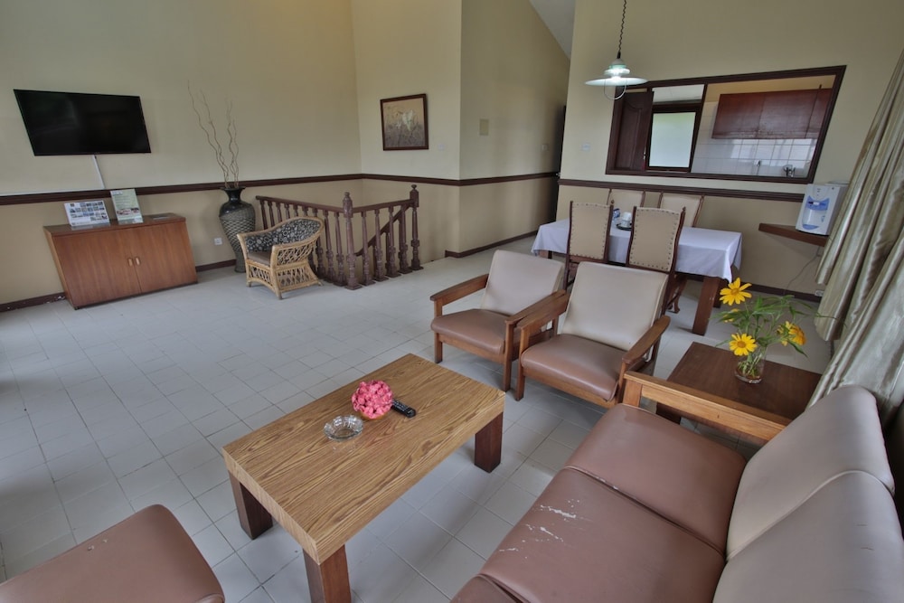 The Jayakarta Inn & Villas Cisarua 12/33