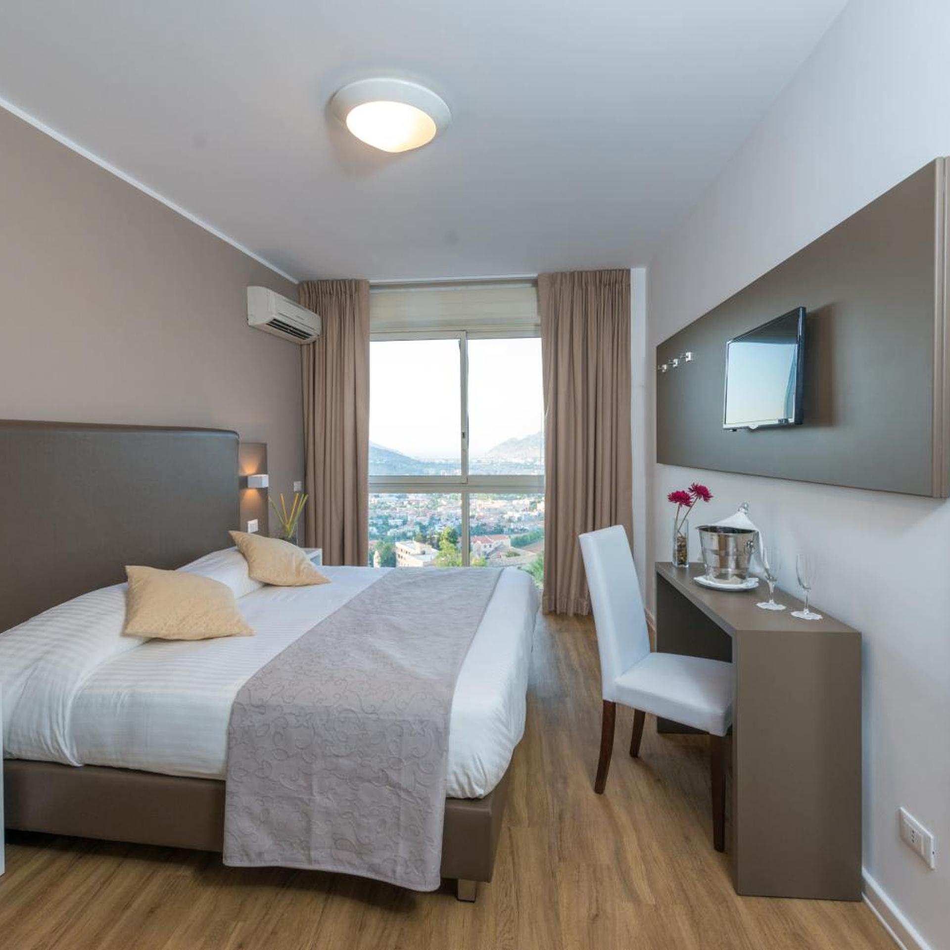 Room, Double Bed, with View