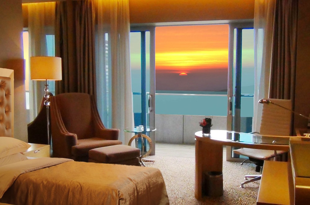 Glarun Jinling HOTEL 38/66