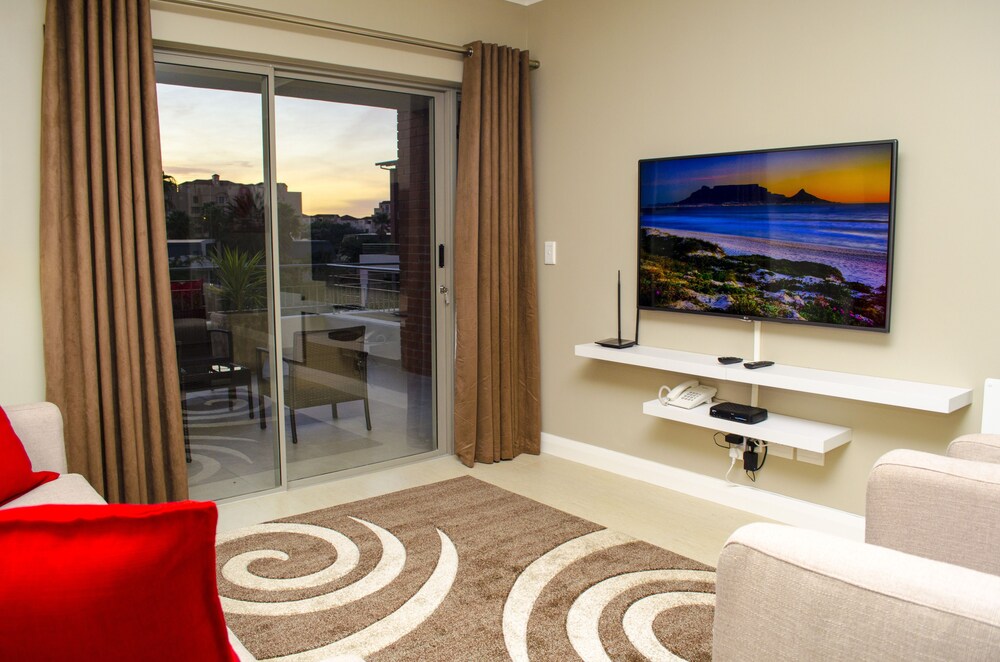 Mayfair Luxury Apartments 6/50