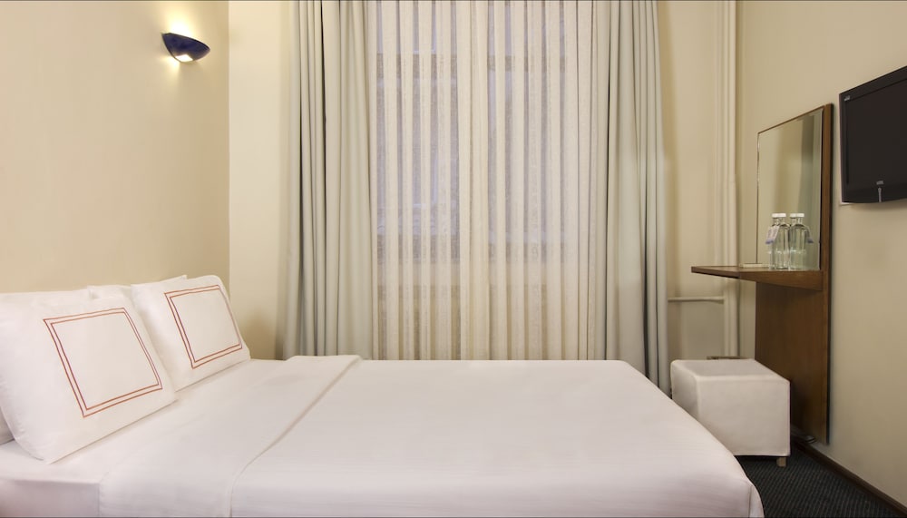 Ilkay Hotel Istanbul Formerly Ilkay Hotel 14/35