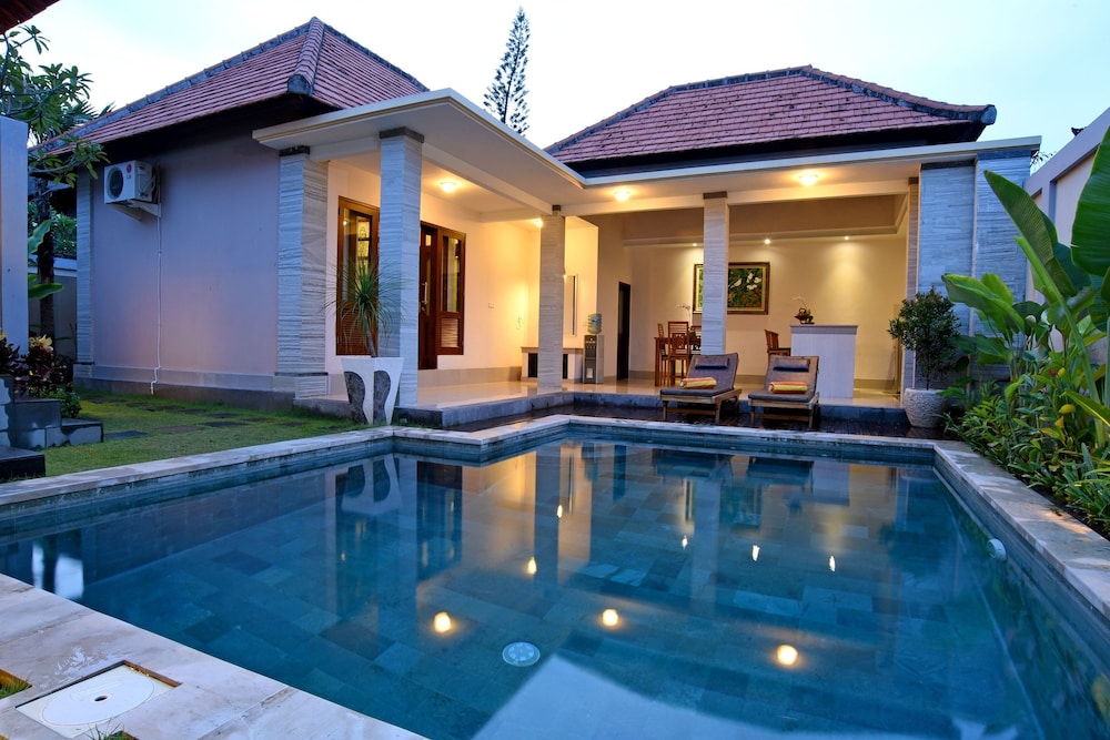 Kubal Villa 41/64