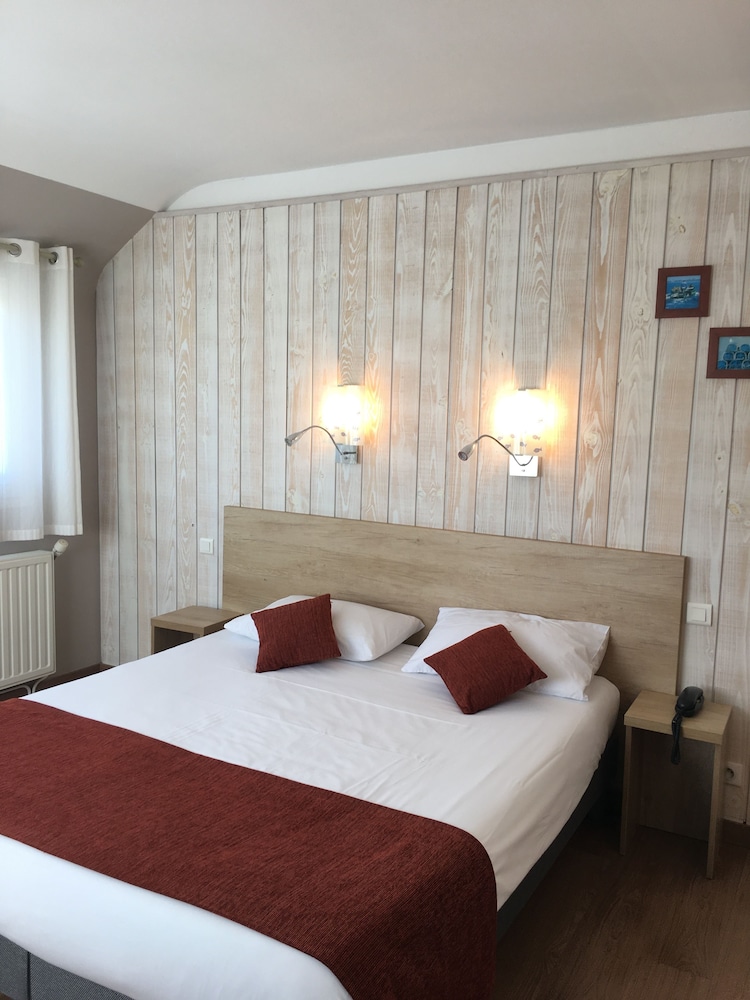 Hotel Des Halles 14/66