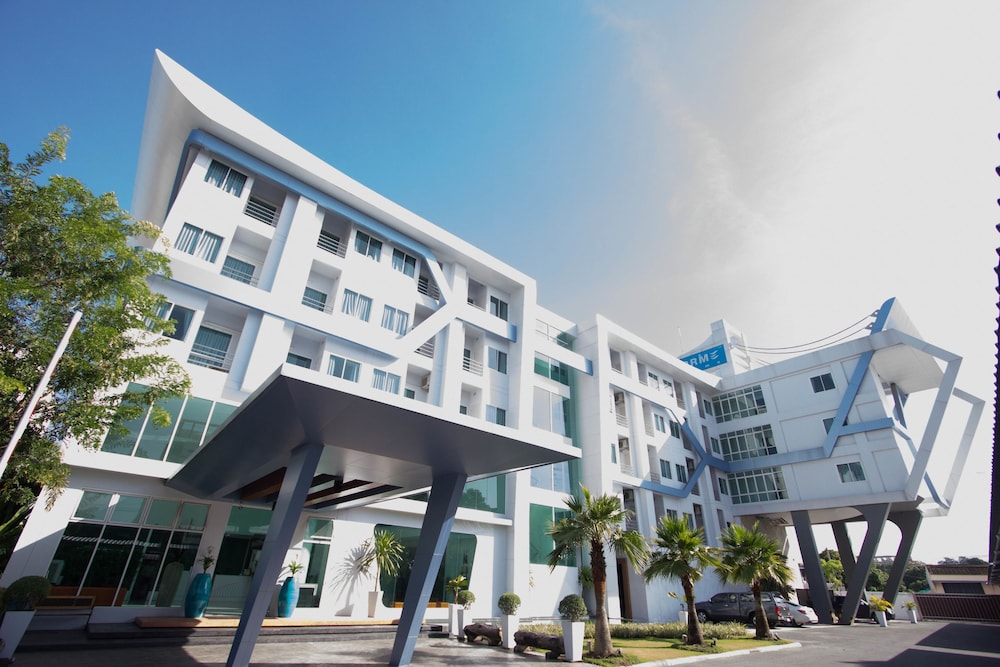 Primetime Hotel 1/20