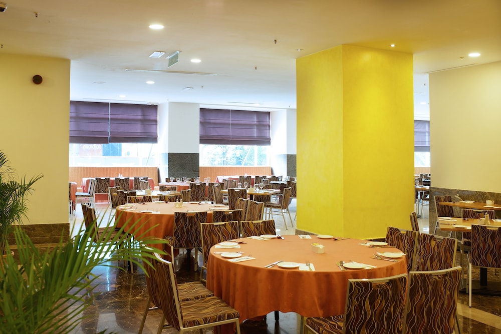 Hotel Royal Kuala Lumpur 38/52