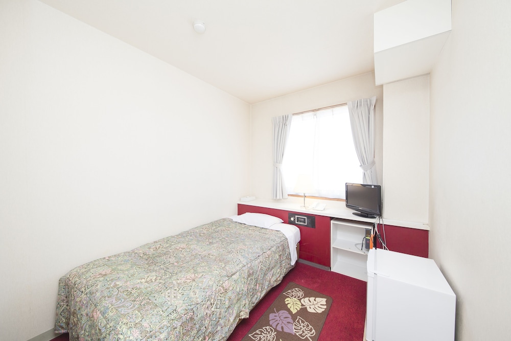 Beppu Station Hotel West Building Hotel Star (ex Business Hotel Star) 9/33