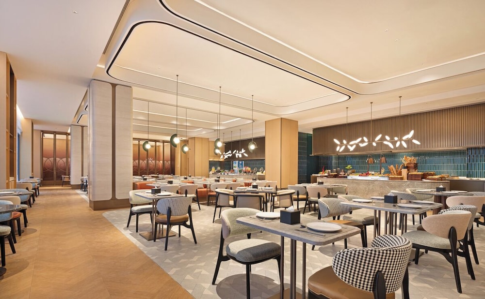 Hilton Garden Inn Xishuangbanna Gasa Airport 50/66