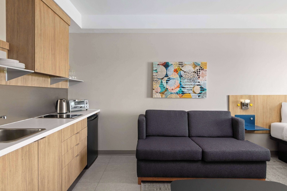 Microtel by Wyndham Lachute 17/30