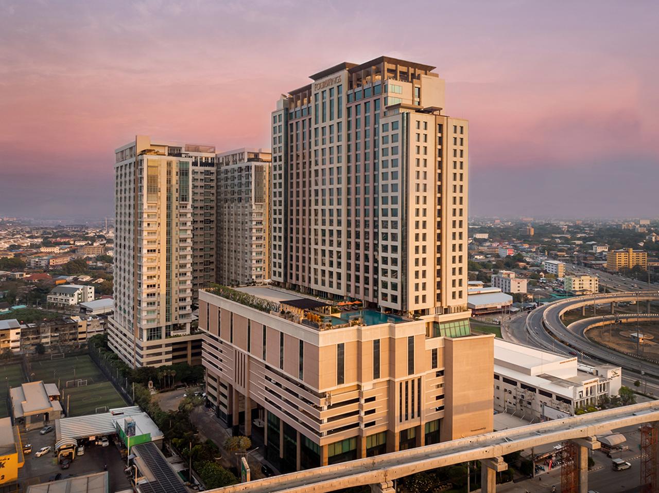 The Grand Fourwings Convention Hotel in BANGKOK