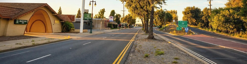 El Rancho Motel 30/39