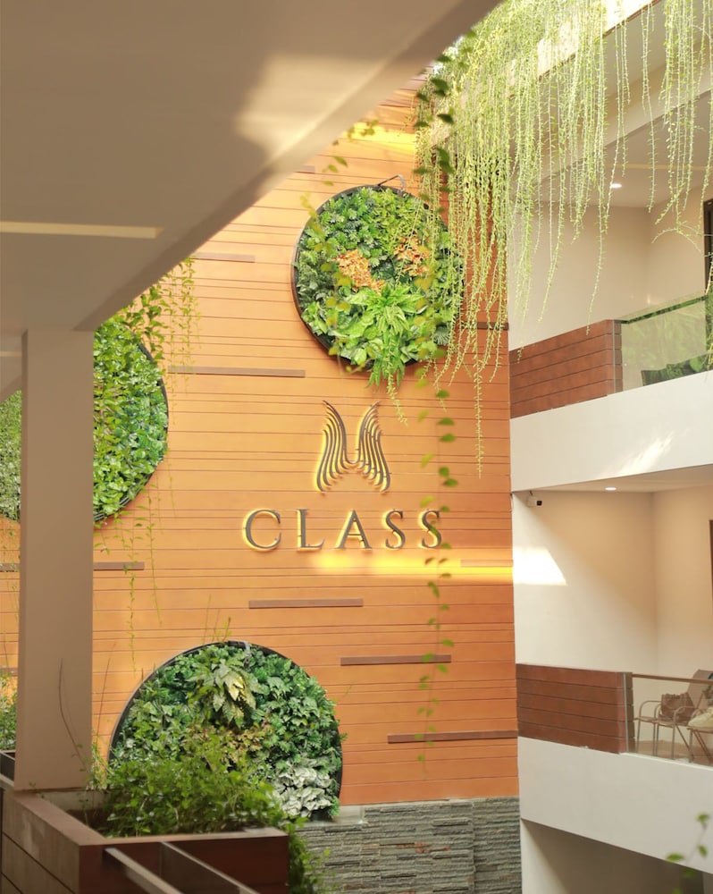CLASS Premium Guest House 22/35