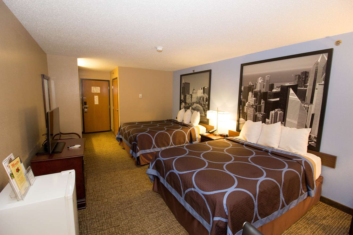 Super 8 by Wyndham Chicago O'Hare Airport 25/63
