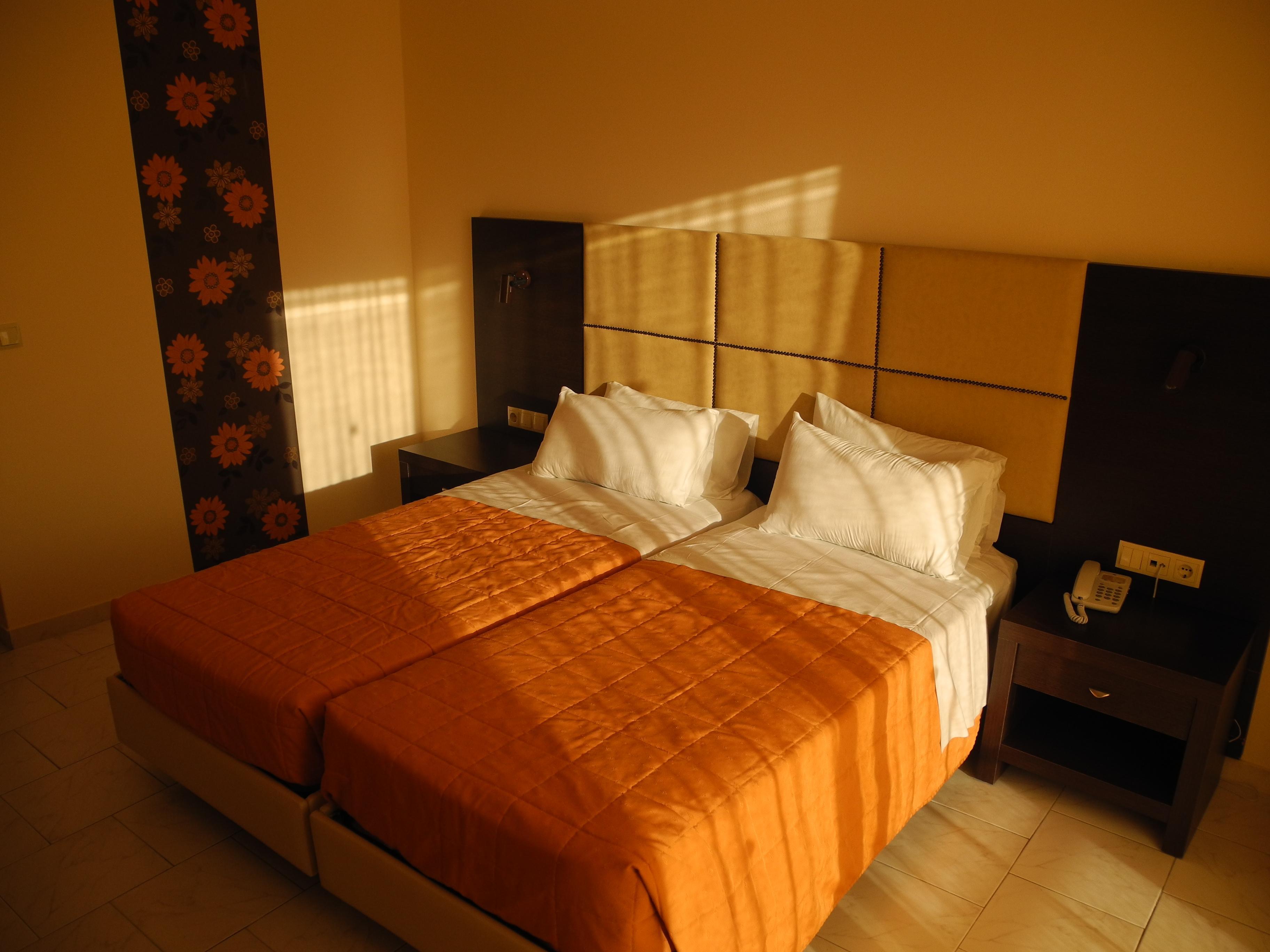 Standard, Double or Twin Bed