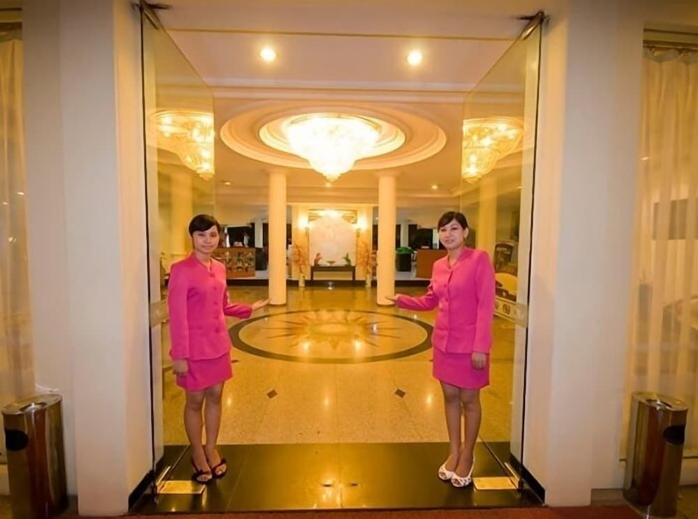 Sinar II Hotel 8/33