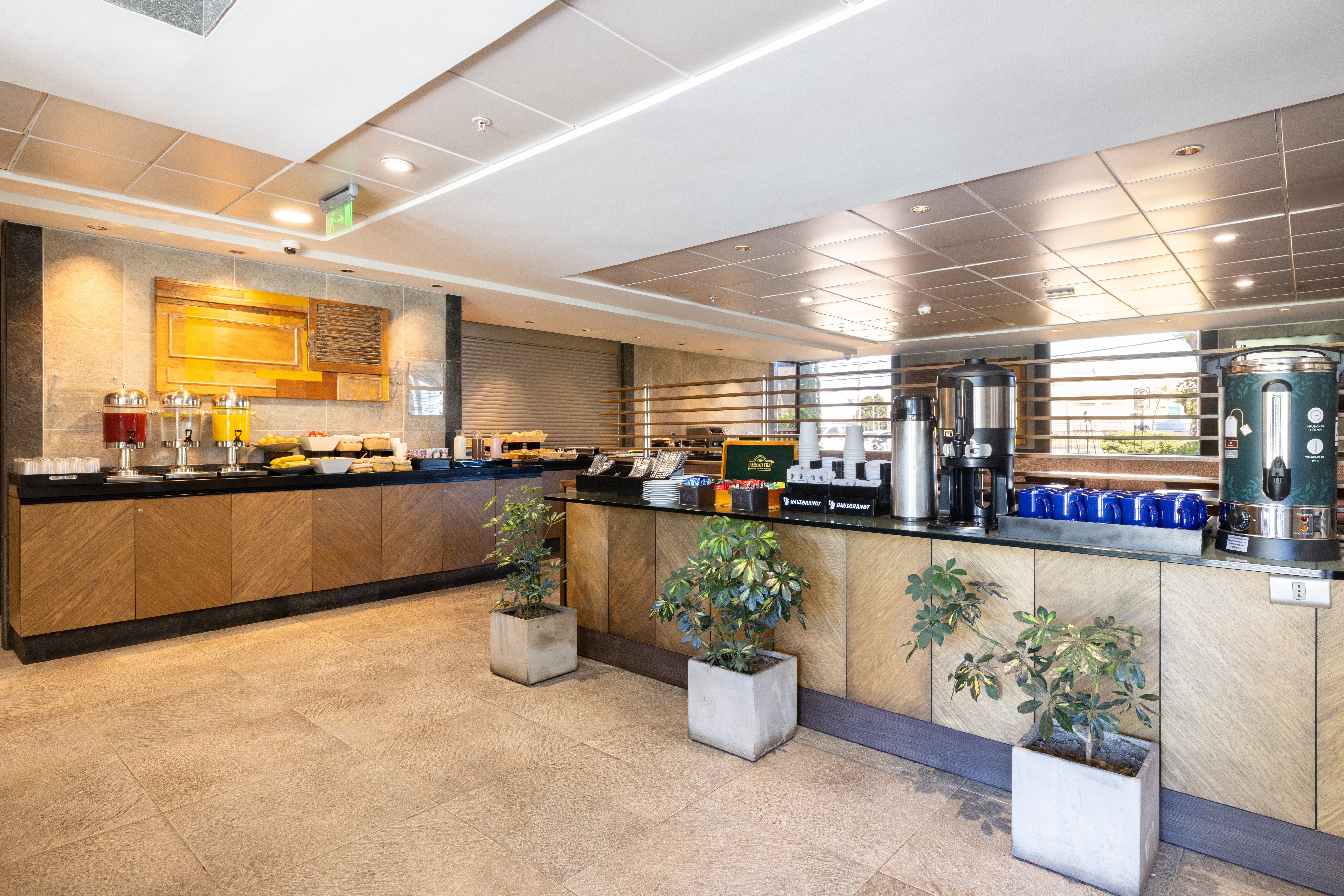 HOLIDAY INN EXPRESS CONCEPCION 17/74