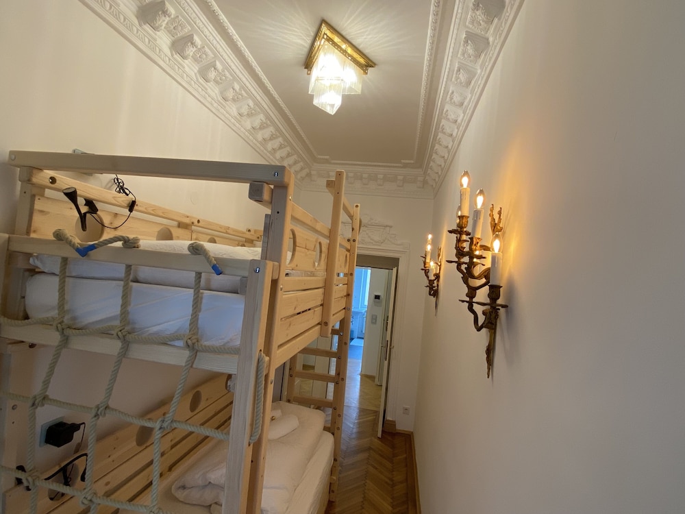 7Th Heaven Vienna Center Apartments 28/44