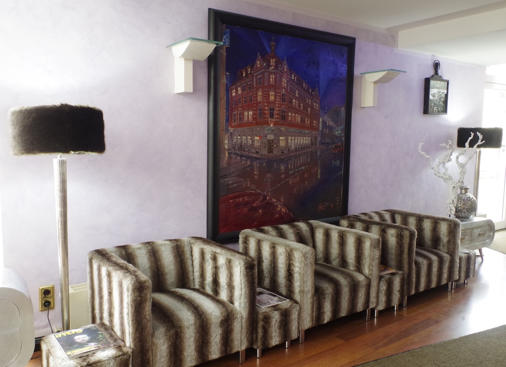 Hotel Merseburger Hof 25/40