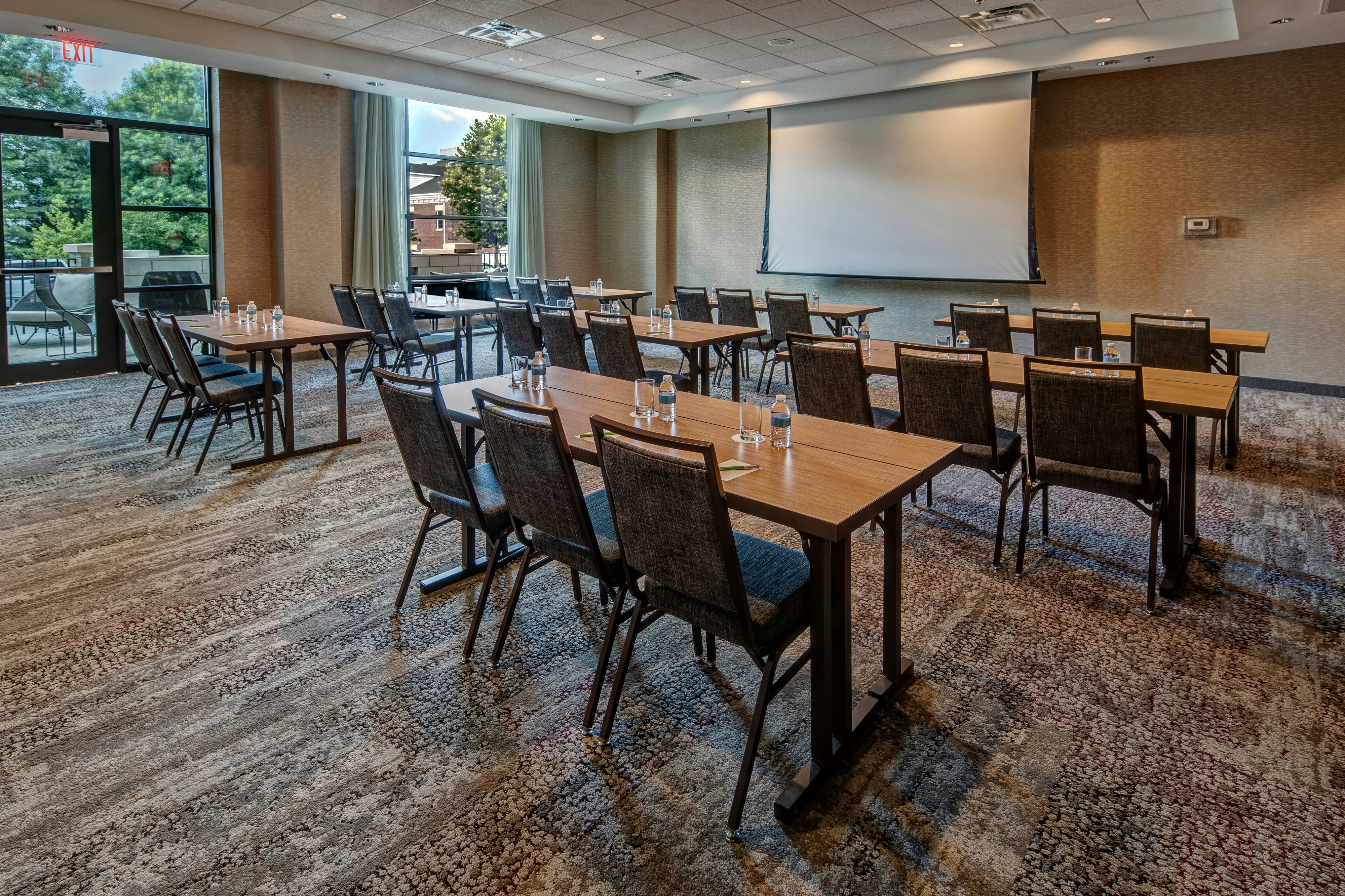 Courtyard By Marriott Dulles Airport Herndon 14/16