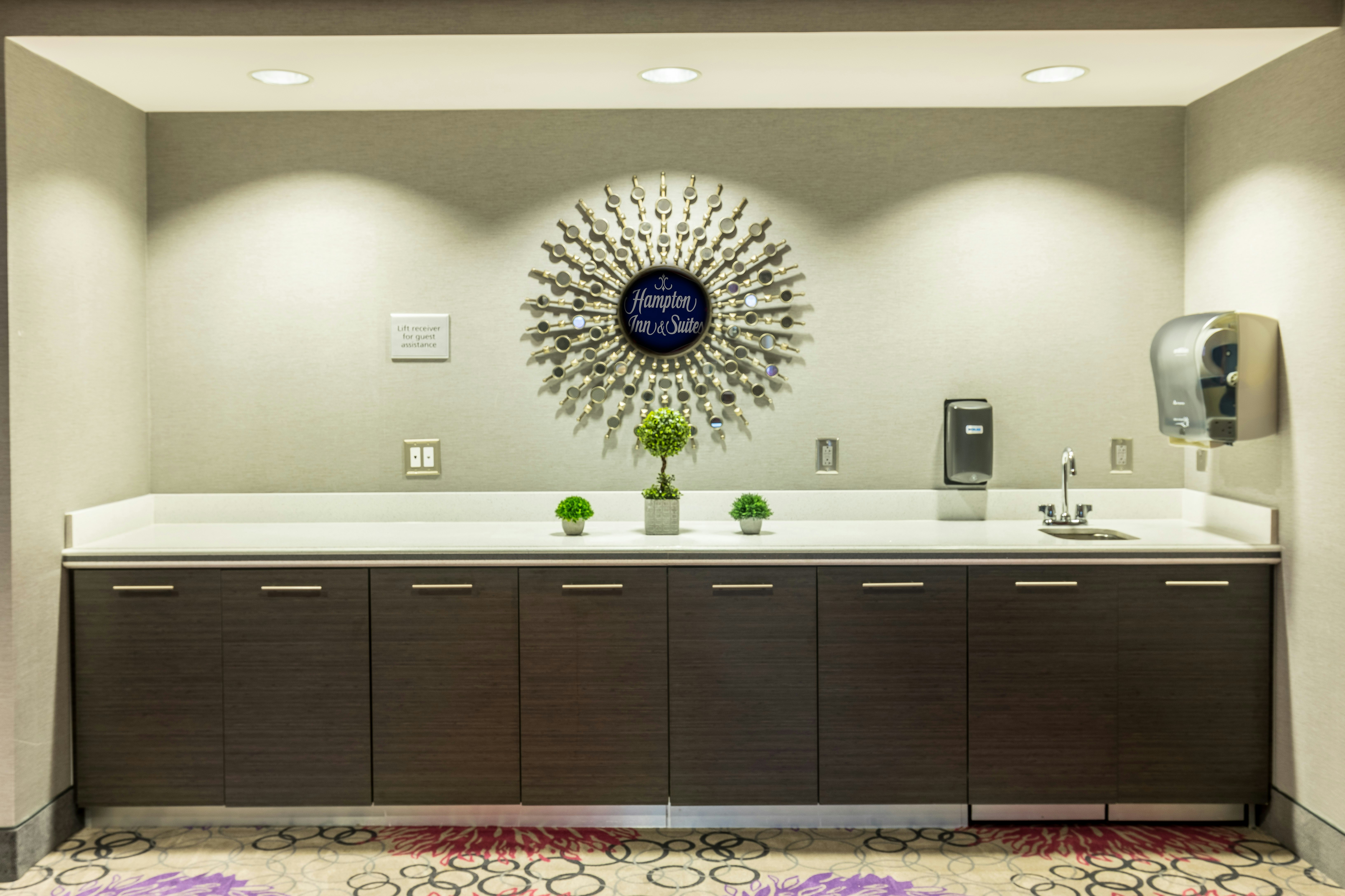 Hampton Inn Suites Dublin 4/50