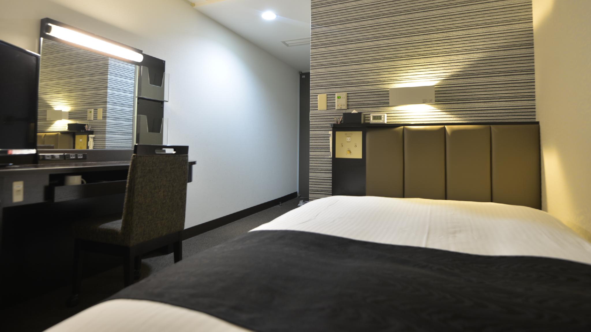 Semi Room, Standard, Semi Double Bed, Smoking